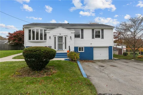 $448,000 | 75 Montgomery Street, Tiverton, RI 02878