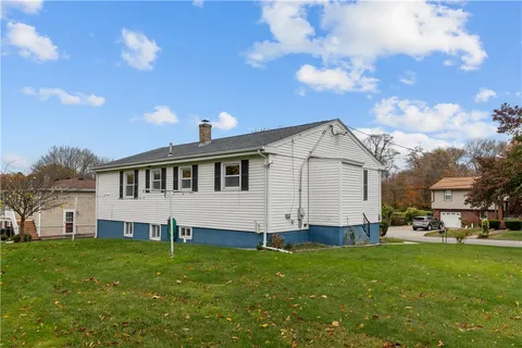 $448,000 | 75 Montgomery Street, Tiverton, RI 02878