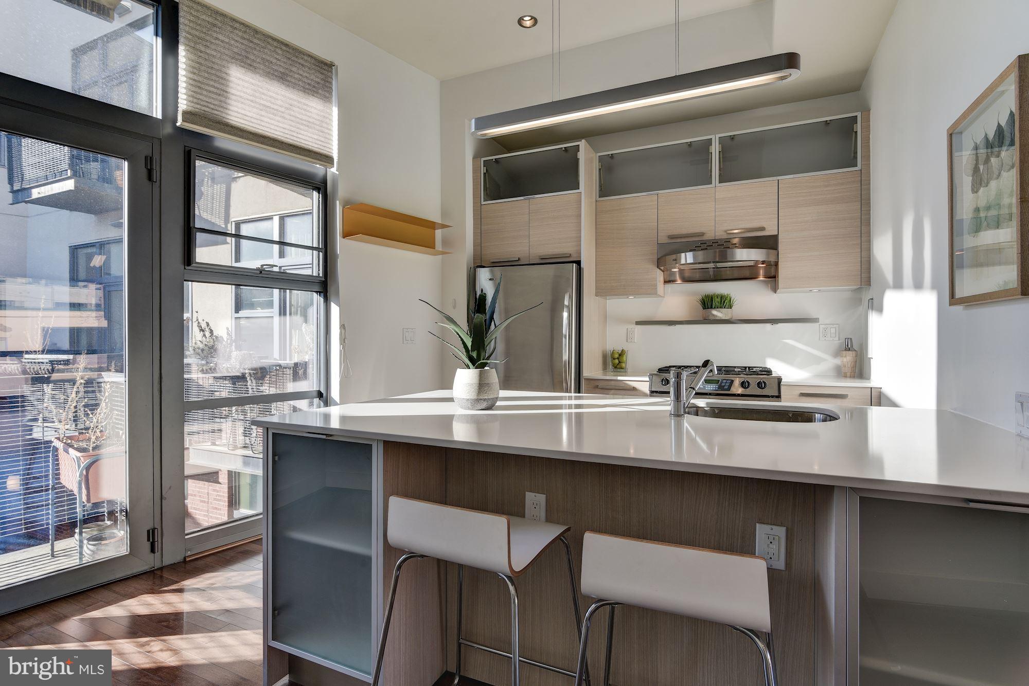 2426 Ontario Road Northwest, Unit 304 Washington, DC 20009 - Photo 12 of 30 Kitchen