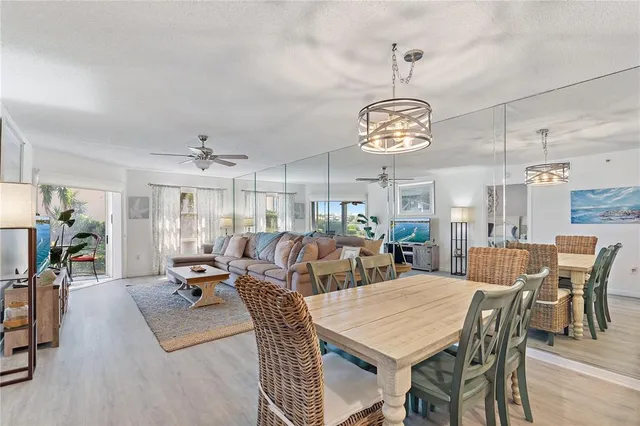 $7,200 | 1374 Siesta Bayside Drive, Unit 1374D, Sarasota, FL 34242