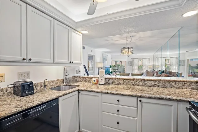 $7,200 | 1374 Siesta Bayside Drive, Unit 1374D, Sarasota, FL 34242