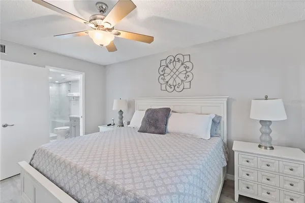 $7,200 | 1374 Siesta Bayside Drive, Unit 1374D, Sarasota, FL 34242