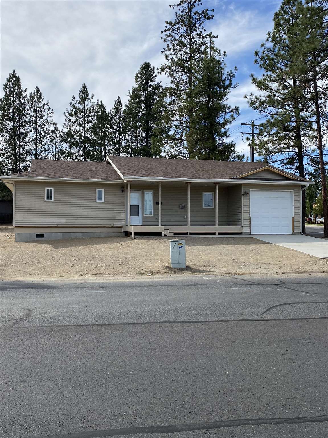 12235 North Mayfair Road Spokane, WA 99218 - Photo 1 of 8