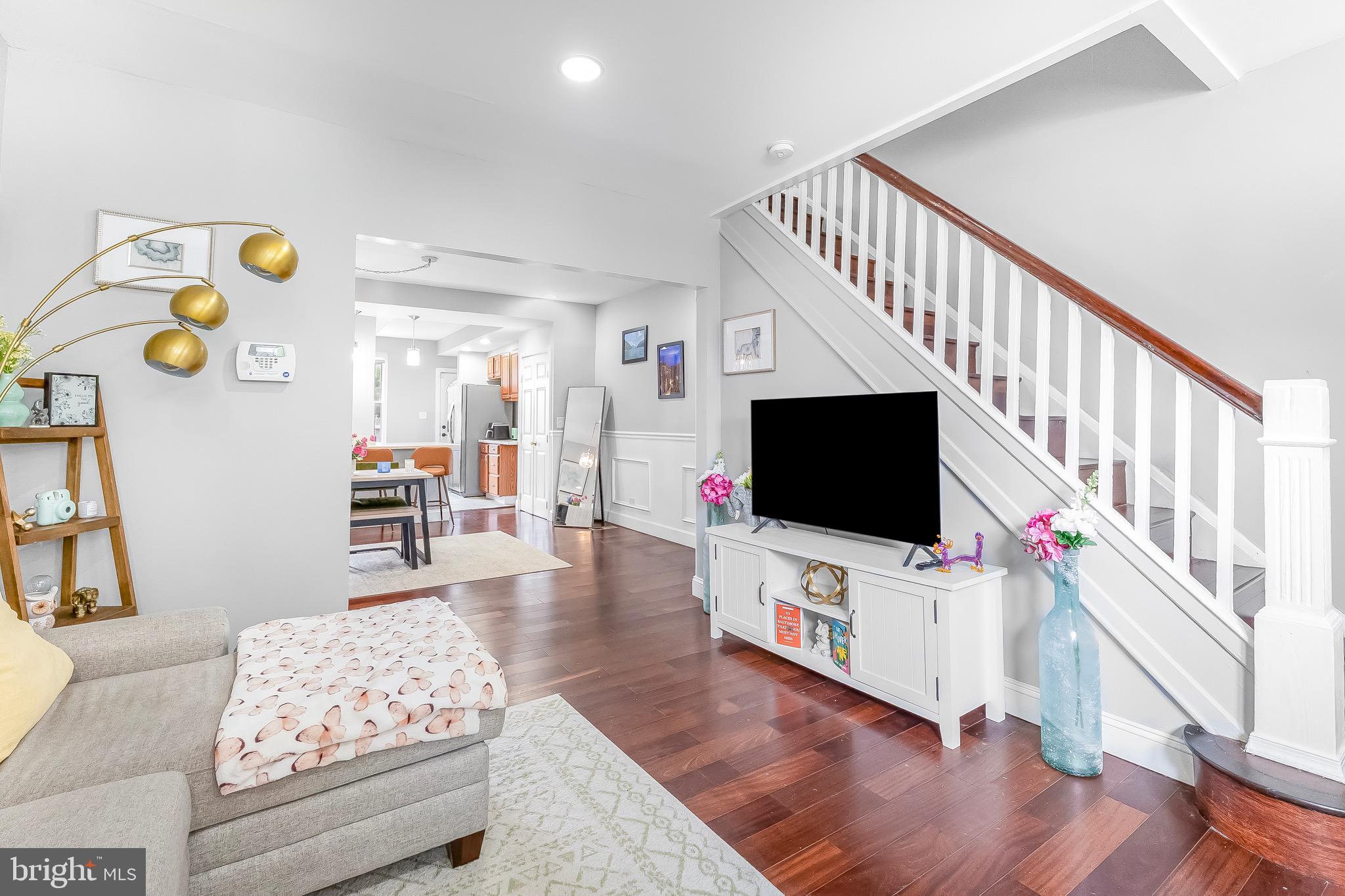 2831 Lake Avenue Baltimore, MD 21213 - Photo 5 of 25