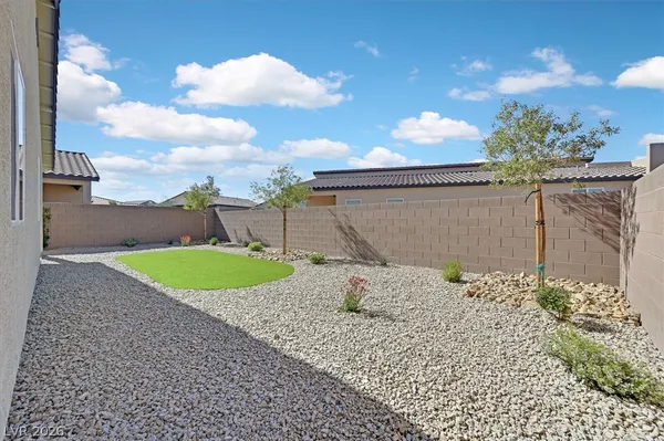 $2,590 | 7451 Mason Springs Avenue, North Las Vegas, NV 89084
