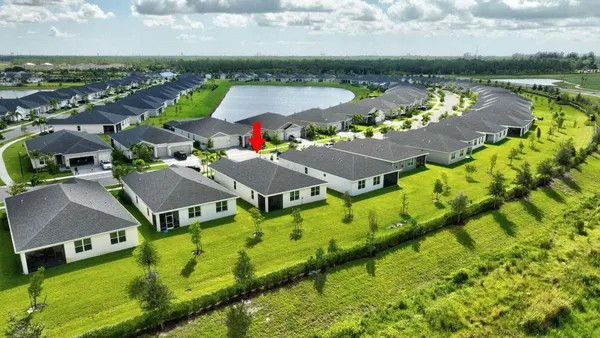 $3,100 | 6544 Cloverdale Avenue, Port St. Lucie, FL 34987