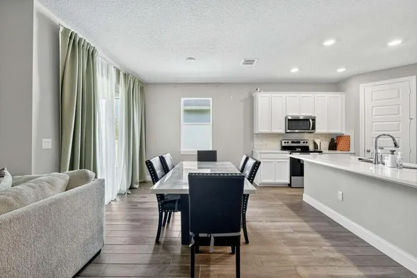 $3,100 | 6544 Cloverdale Avenue, Port St. Lucie, FL 34987