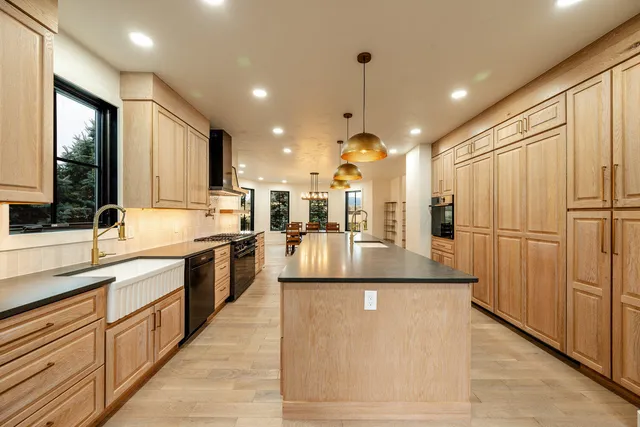 $3,600,000 | 342 Bird Farm Road, Sheridan, WY 82801