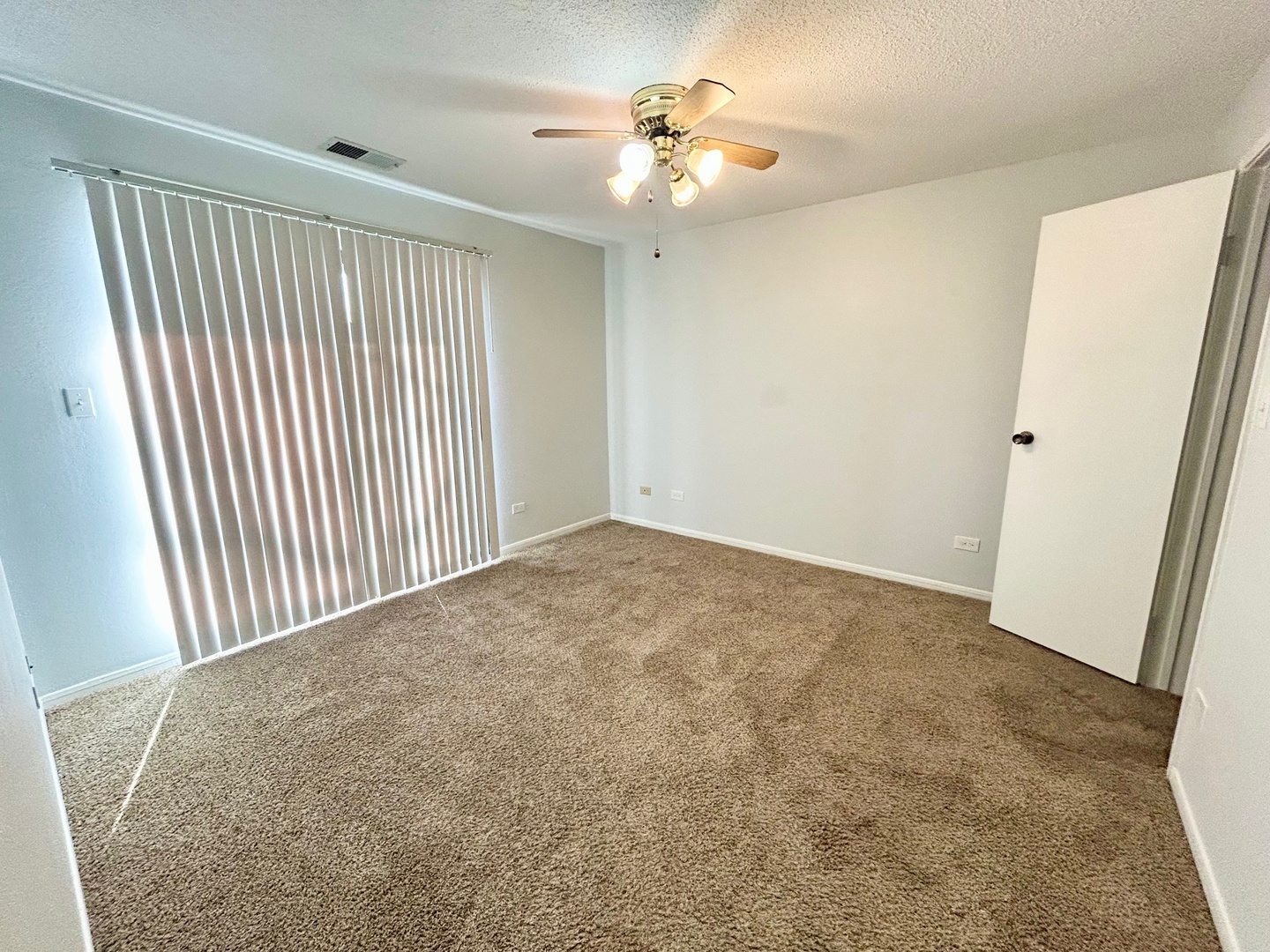 2068 North Rand Road, Unit 109 Palatine, IL 60074 - Photo 8 of 9 en view interior of the house