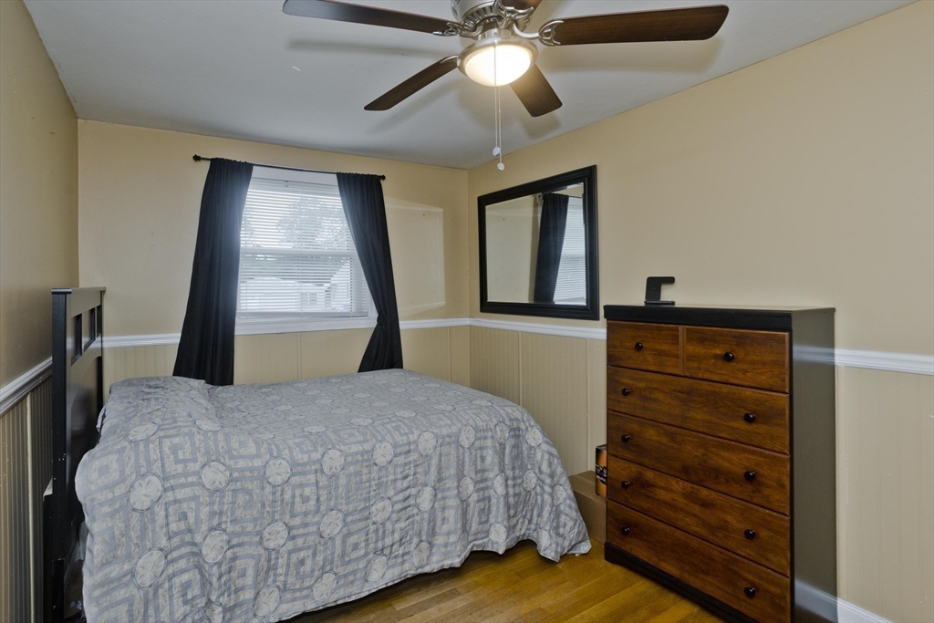 27 Michael Street Springfield, MA 01129 - Photo 13 of 31