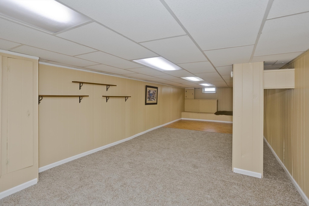 27 Michael Street Springfield, MA 01129 - Photo 18 of 31