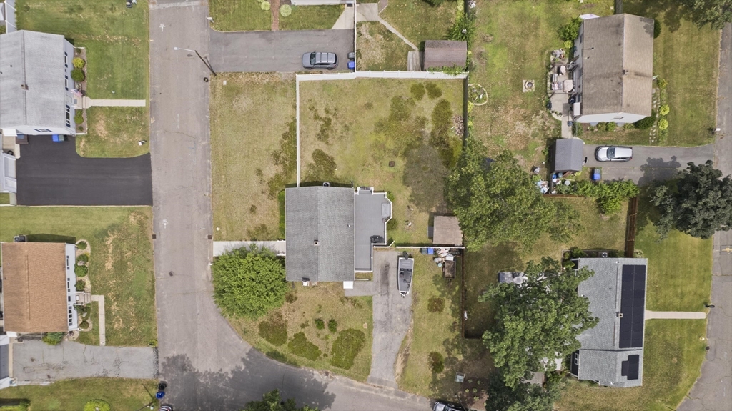 27 Michael Street Springfield, MA 01129 - Photo 29 of 31