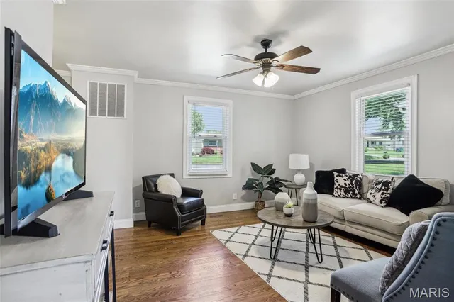 $245,000 | 10560 Crecelius Drive, St. Louis, MO 63123