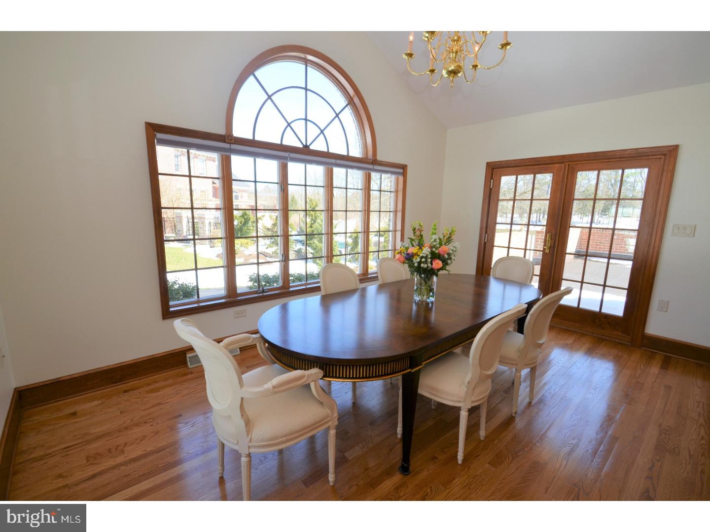 264 Wedgewood Road Bethlehem, PA 18017 - Photo 5 of 25 Gallery Image 5