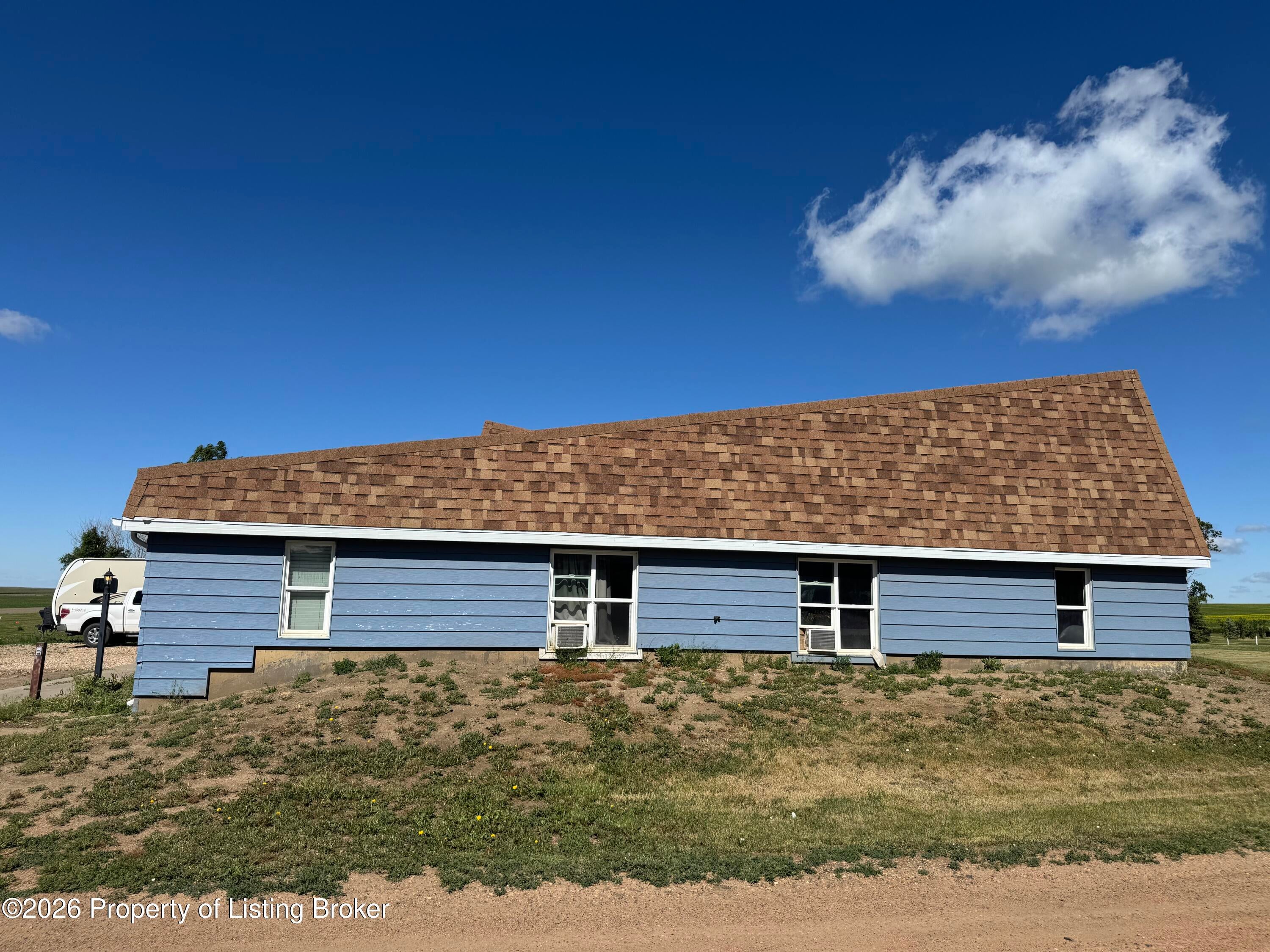 202 2nd Street West Reeder, ND 58649 - Photo 5 of 26 Gallery Image 5