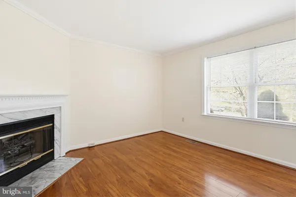 $2,500 | 206 North Towne Court, Mount Airy, MD 21771