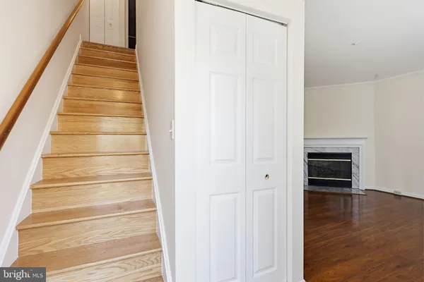 $2,500 | 206 North Towne Court, Mount Airy, MD 21771