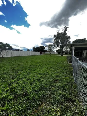 $1,700 | 1102 Southeast 16th Street, Cape Coral, FL 33990