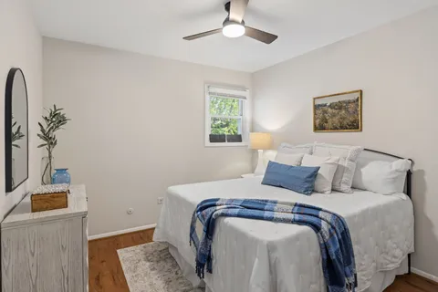$519,000 | 815 Jenkisson Avenue, Lake Bluff, IL 60044