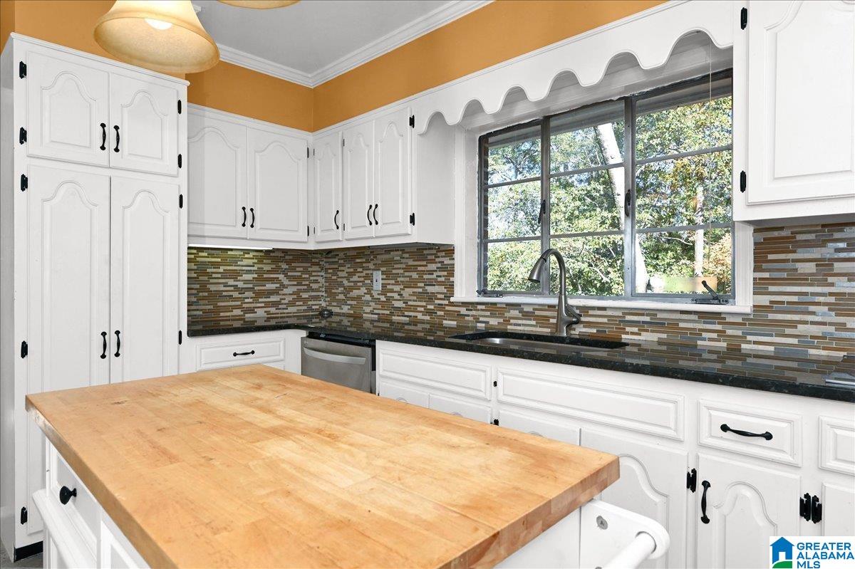 202 Crest Circle South Jasper, AL 35501 - Photo 16 of 53