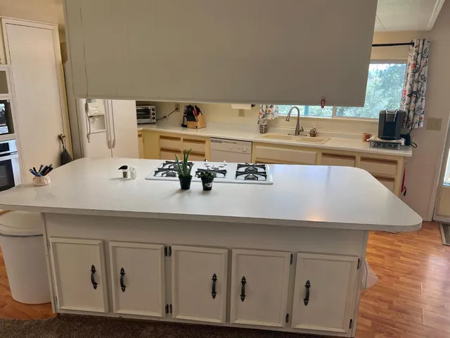 a close view of stove