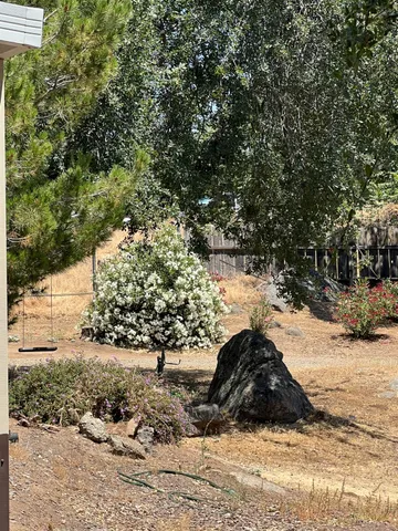 $320,000 | 38150 Sumac Lane, Squaw Valley, CA 93675