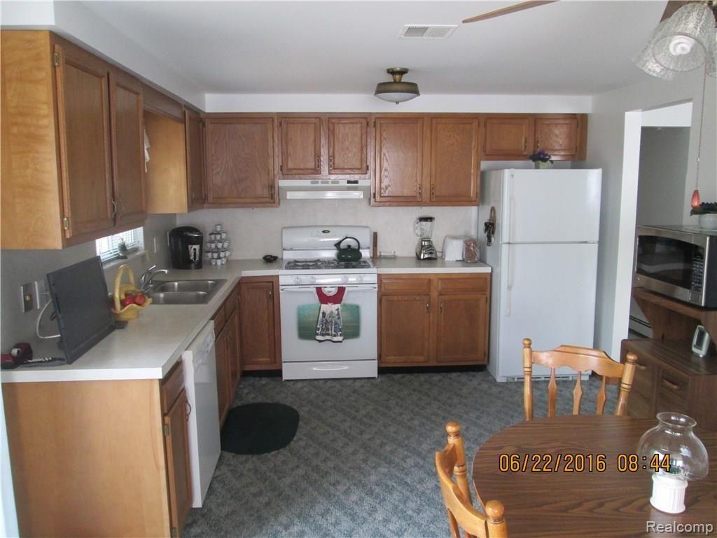 2973 Range Road Smiths Creek, MI 48074 - Photo 16 of 54 IMG_6990.JPG