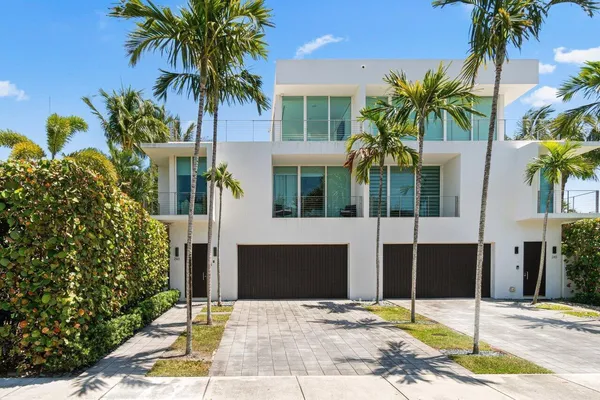 $23,000 | 243 Venetian Drive, Delray Beach, FL 33483