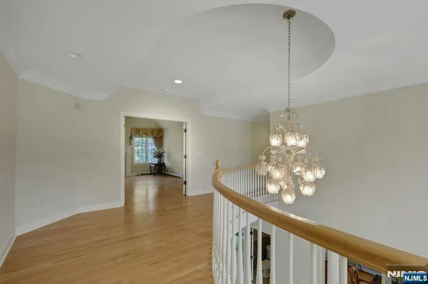 $2,395,000 | 520 Homans Avenue, Closter, NJ 07624