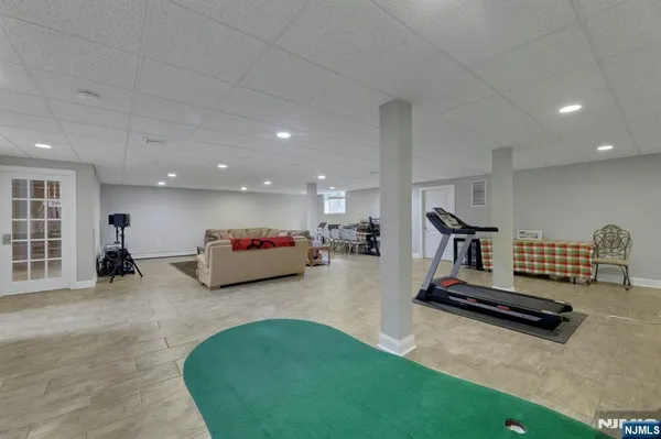 $2,395,000 | 520 Homans Avenue, Closter, NJ 07624