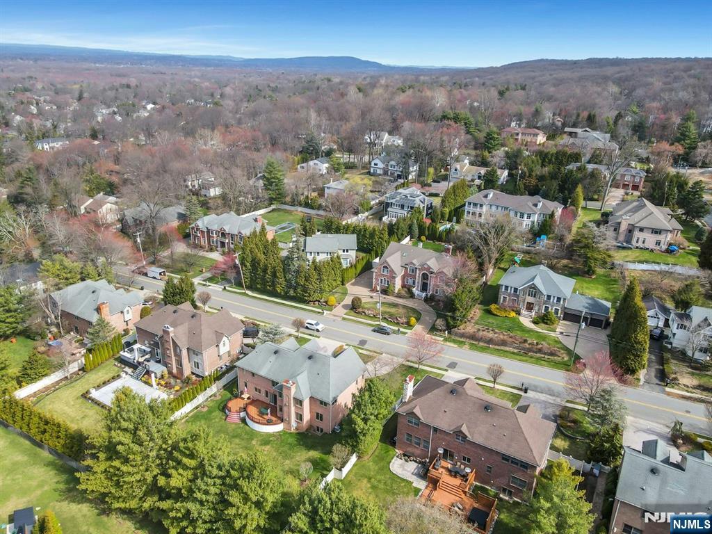 520 Homans Avenue Closter, NJ 07624 - Photo 33 of 34 an aerial view of multiple house