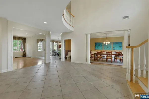 $2,395,000 | 520 Homans Avenue, Closter, NJ 07624