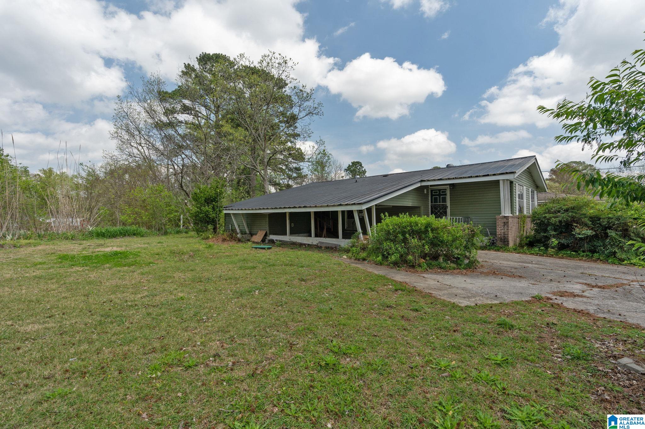 2509 Walker Chapel Road Fultondale, AL 35068 - Photo 2 of 25