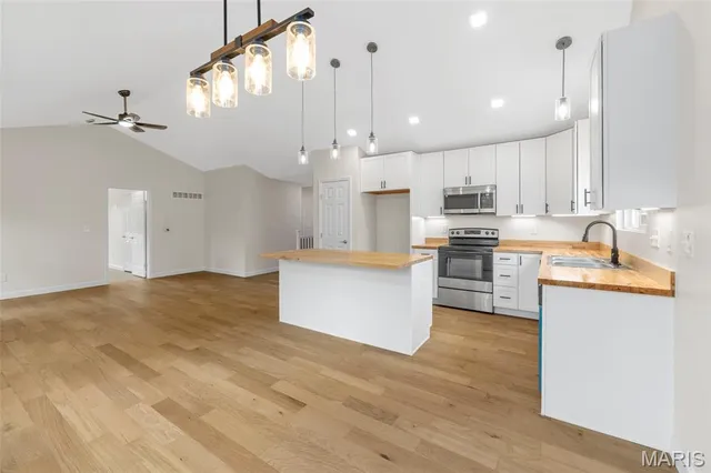 $315,000 | 630 West Boonslick Road, Warrenton, MO 63383