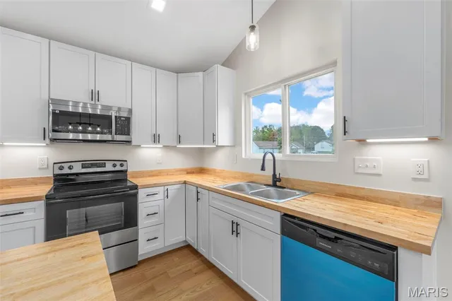 $315,000 | 630 West Boonslick Road, Warrenton, MO 63383