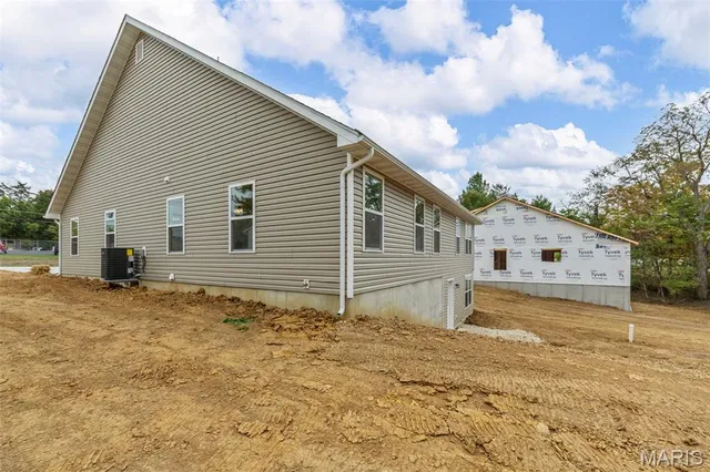 $315,000 | 630 West Boonslick Road, Warrenton, MO 63383