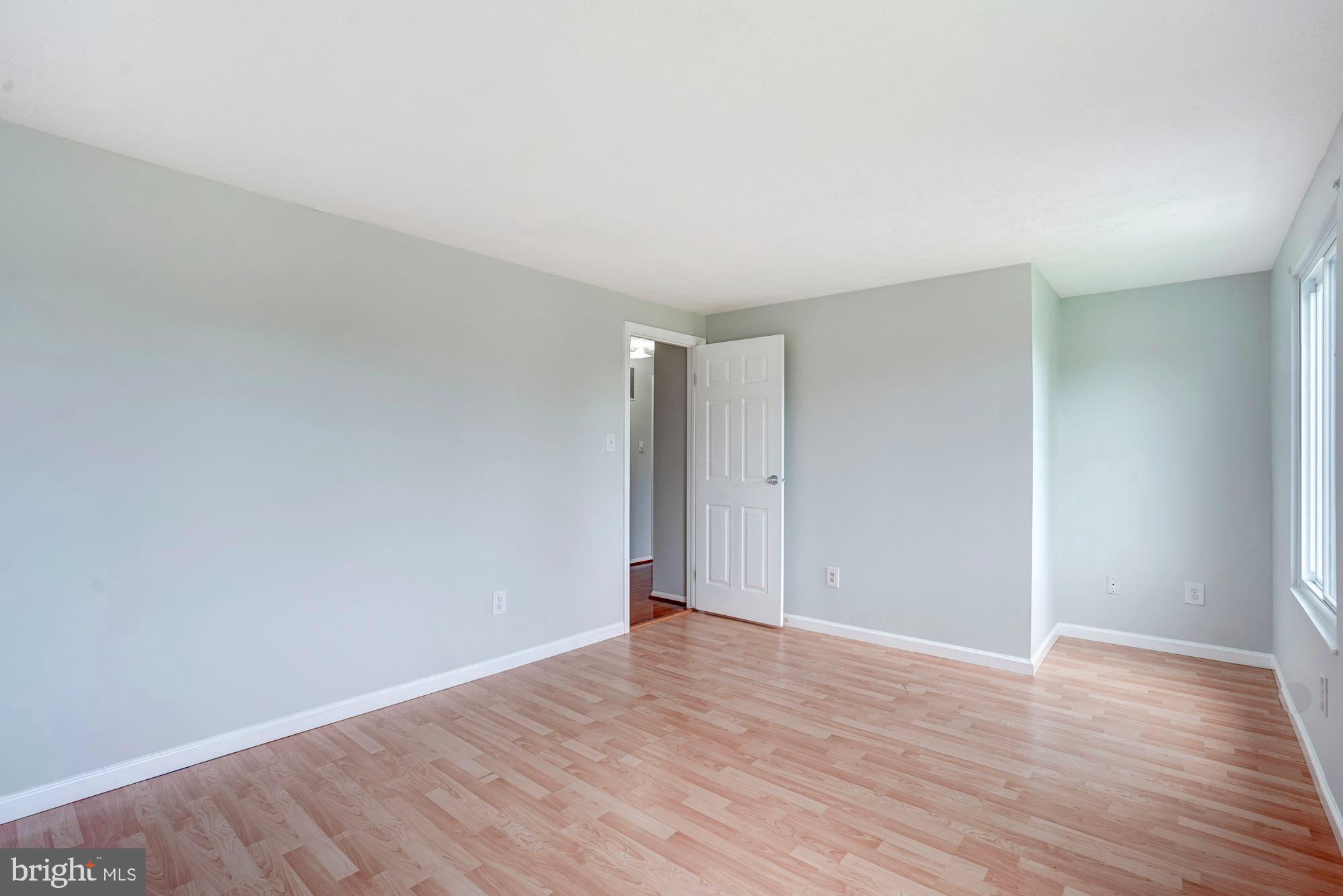 15108 Elk Run Road Chantilly, VA 20151 - Photo 27 of 33 Bedroom 4