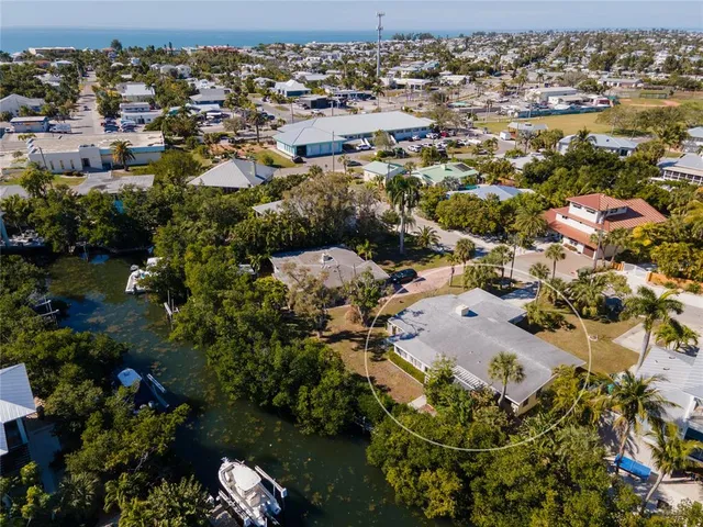 $1,499,000 | 507 58th Street, Holmes Beach, FL 34217