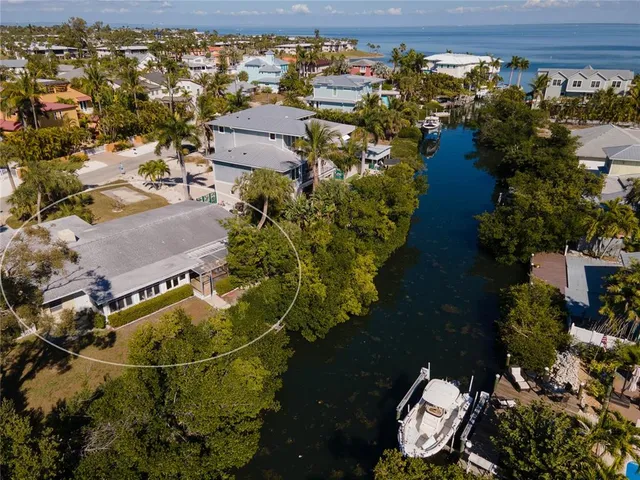 $1,499,000 | 507 58th Street, Holmes Beach, FL 34217