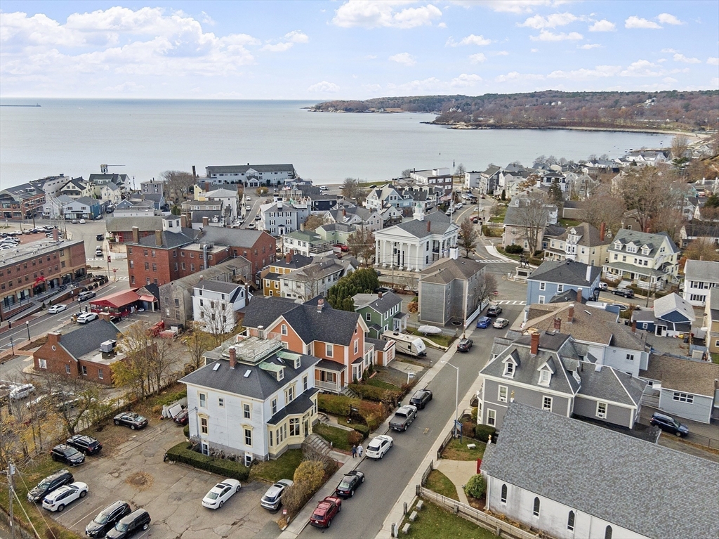 35 Middle Street, Unit 4 Gloucester, MA 01930 - Photo 21 of 28 an aerial view of a city with lots of residential buildings