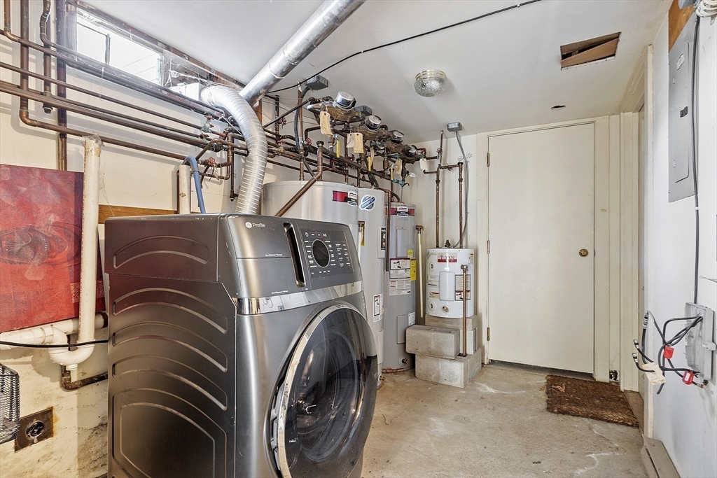 35 Middle Street, Unit 4 Gloucester, MA 01930 - Photo 23 of 28 a view of utility room