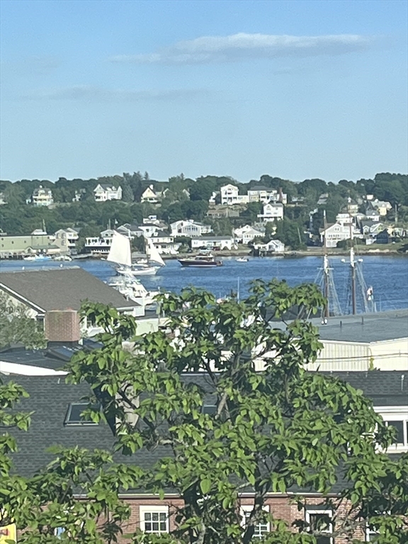 35 Middle Street, Unit 4 Gloucester, MA 01930 - Photo 27 of 28 a view of a city