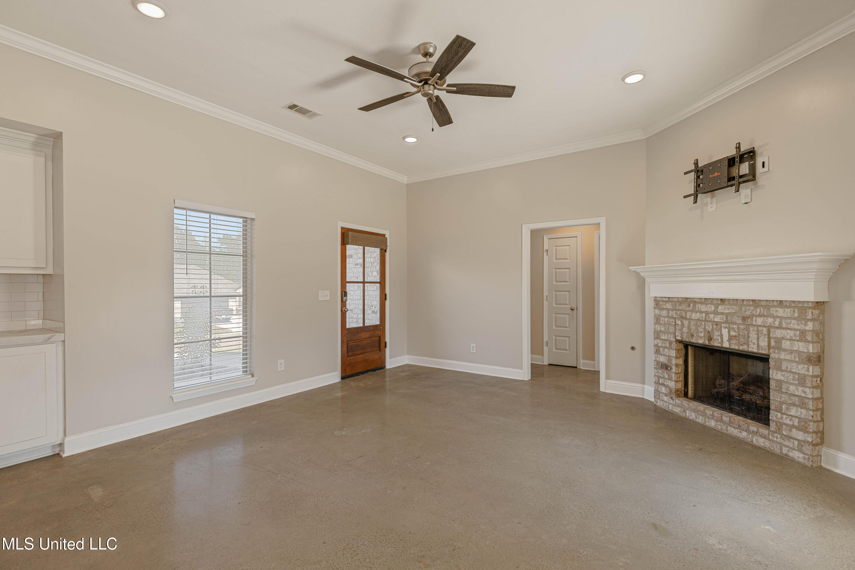 938 Filmore Dr. Brandon, MS 39042 - Photo 5 of 44 IMG_6307-Edit