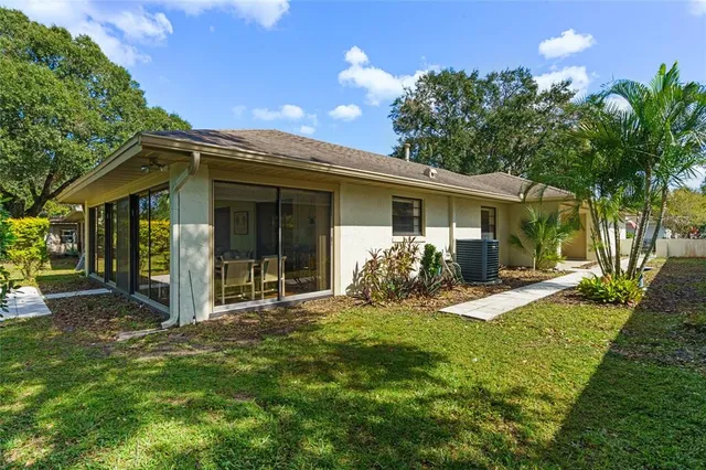 $239,500 | 466 Muirfield Court, Winter Haven, FL 33884