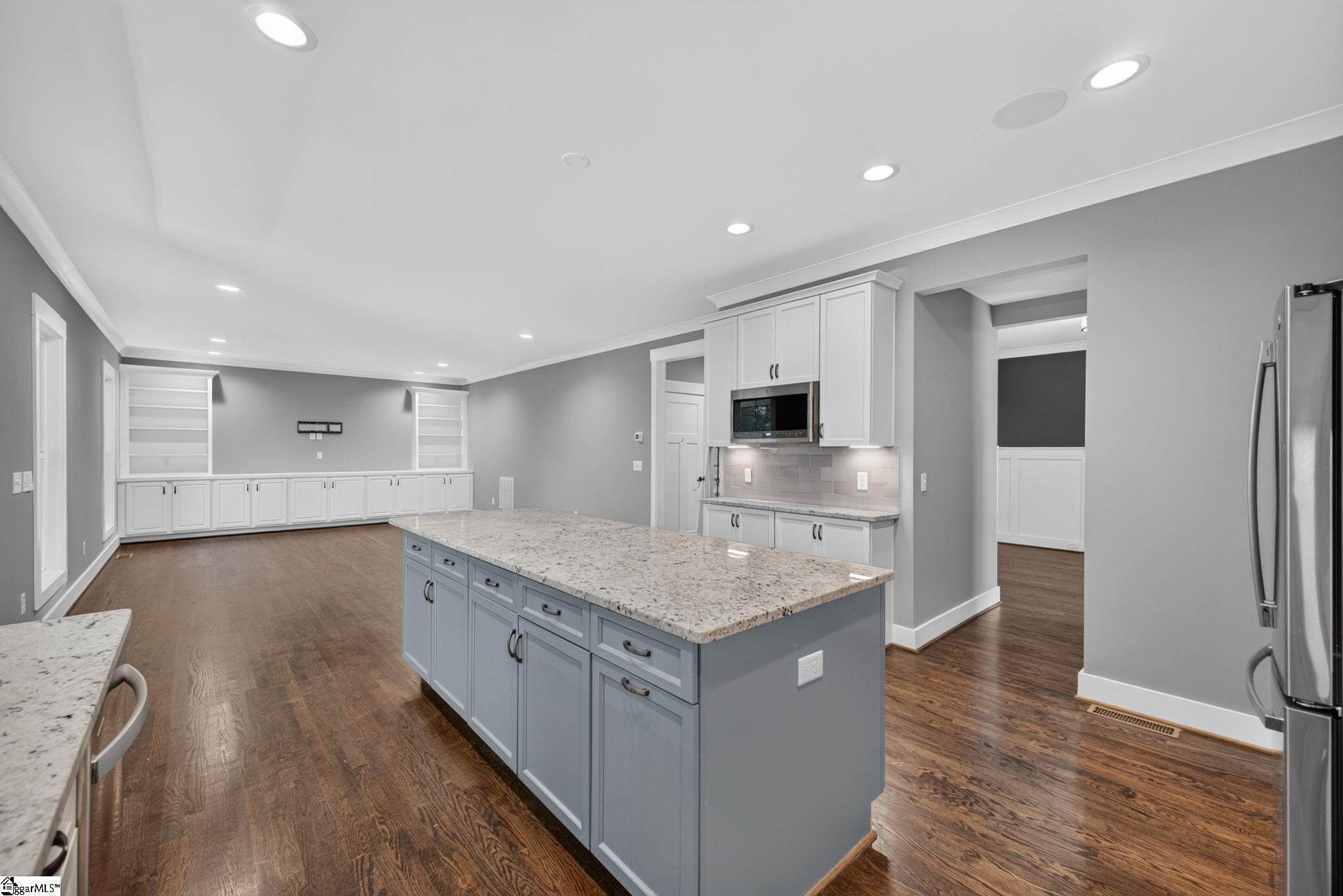 329 Brown Road Simpsonville, SC 29681 - Photo 10 of 50