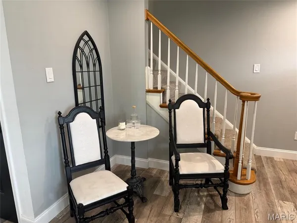 $2,000 | 1662 Herault Place, St. Louis, MO 63125