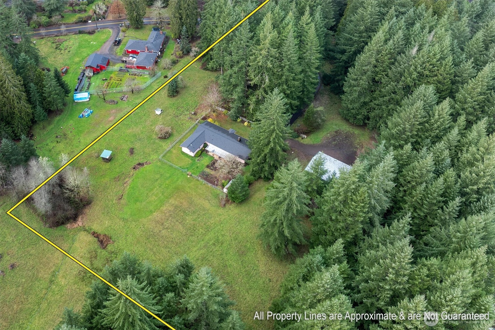 415 Bodine Road Kelso, WA 98626 - Photo 3 of 37 Gallery Image 3