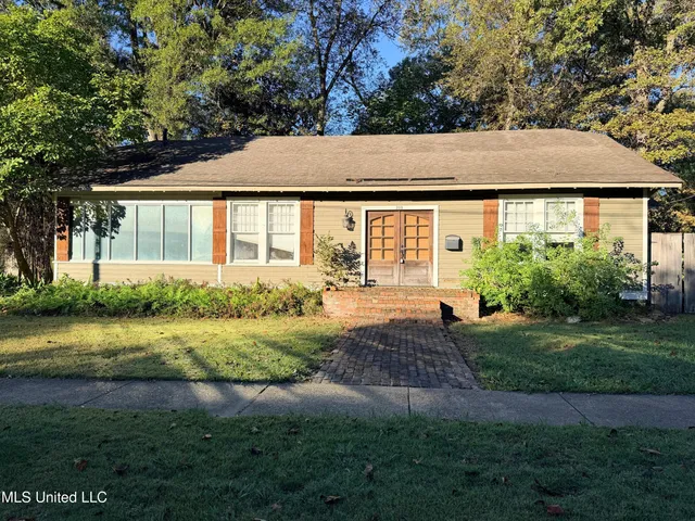 $149,000 | 209 North Bolivar Avenue, Cleveland, MS 38732