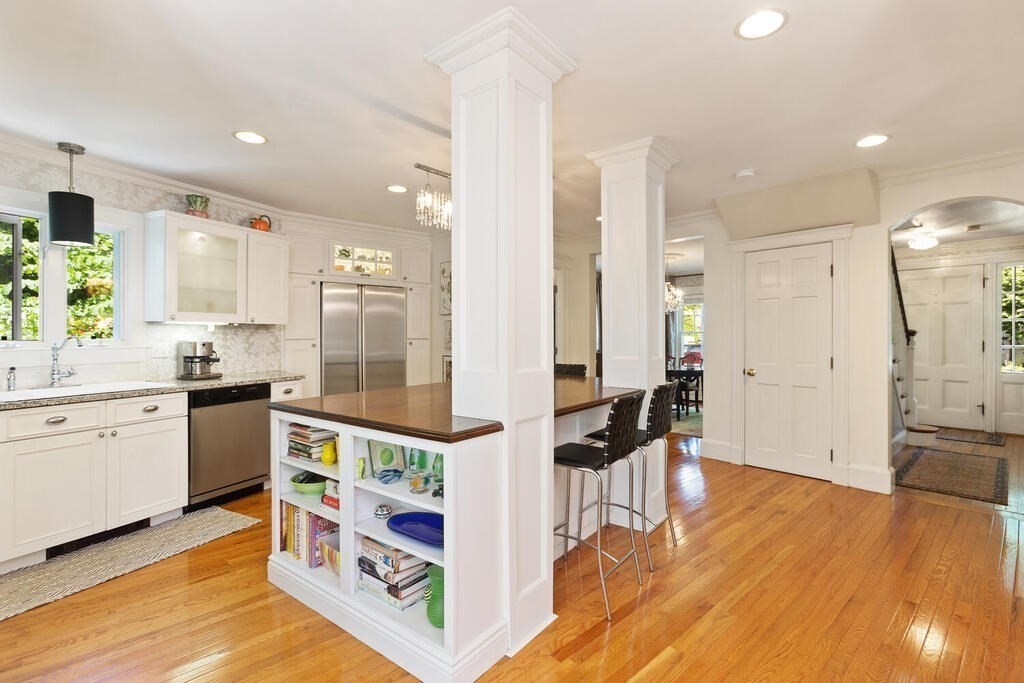 47 Tarleton Road Newton, MA 02459 - Photo 12 of 38