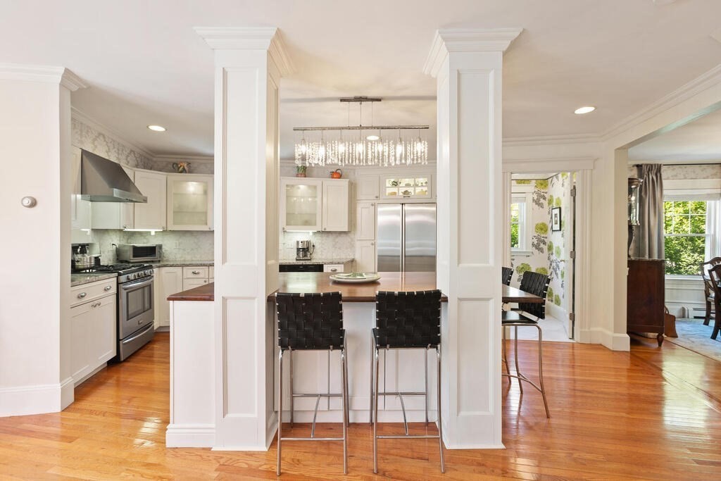 47 Tarleton Road Newton, MA 02459 - Photo 14 of 38